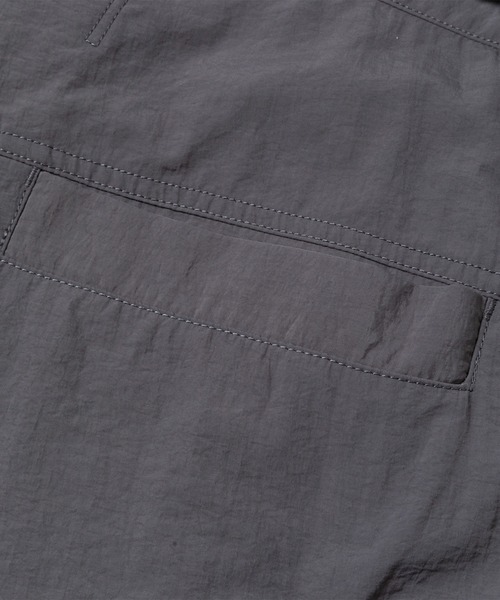 meanswhile（ミーンズワイル）の「Nylon Luggage Cargo Shorts（カーゴパンツ・メンズ・ブラック/グレー・1(S)/2(M)）」の16枚目の写真
