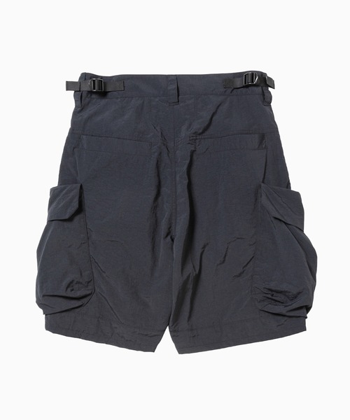 meanswhile（ミーンズワイル）の「Nylon Luggage Cargo Shorts（カーゴパンツ・メンズ・ブラック/グレー・1(S)/2(M)）」の3枚目の写真