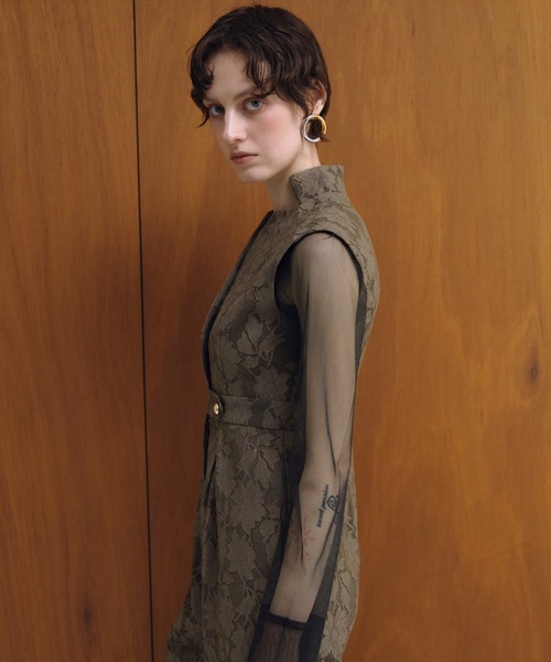 ANDRESD(アンドレスド)の「ボンディングレースオールインワンドレス / bonding lace all-in-one dress(パンツドレス・レディース・ブルーグレー/カーキ/ブラック・S/L/M)」の11枚目の写真