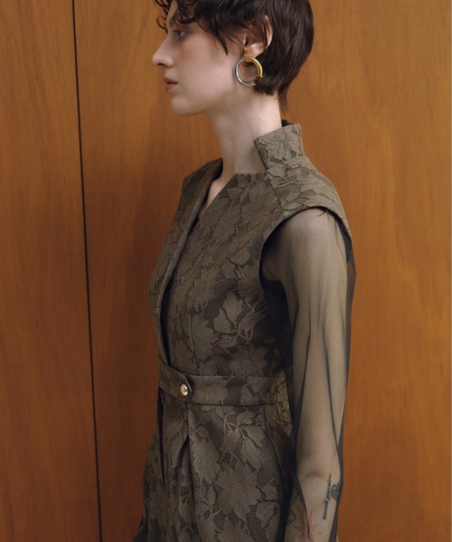 ANDRESD(アンドレスド)の「ボンディングレースオールインワンドレス / bonding lace all-in-one dress(パンツドレス・レディース・ブルーグレー/カーキ/ブラック・S/L/M)」の4枚目の写真