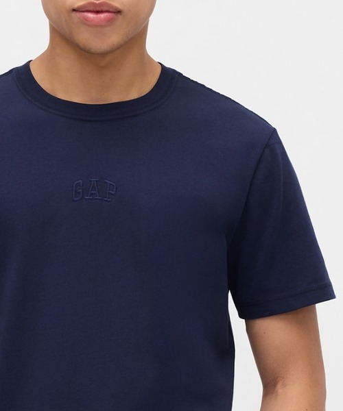 GAP（ギャップ）の「エブリディ ソフト GAPミニロゴTシャツ（Tシャツ/カットソー・メンズ・ライトグレー/ピンク/グリーン/ネイビー/ブラック/オフホワイト/ブルー・XS/S/M/L/XL）」の5枚目の写真