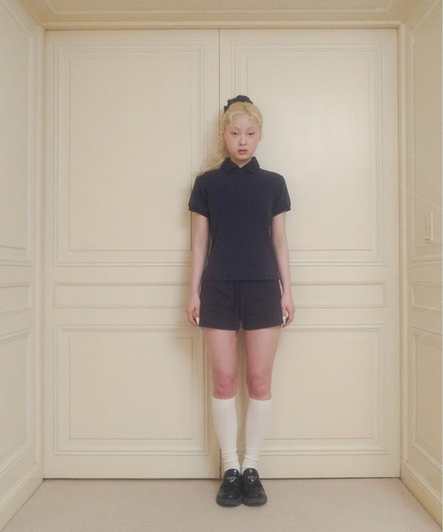 chernyy（チェルニー）の「chernyy polo shirt / バック刺繍ロゴポロシャツ（ポロシャツ・レディース・アイボリー/ネイビー・LARGE/MEDIUM/SMALL）」の19枚目の写真