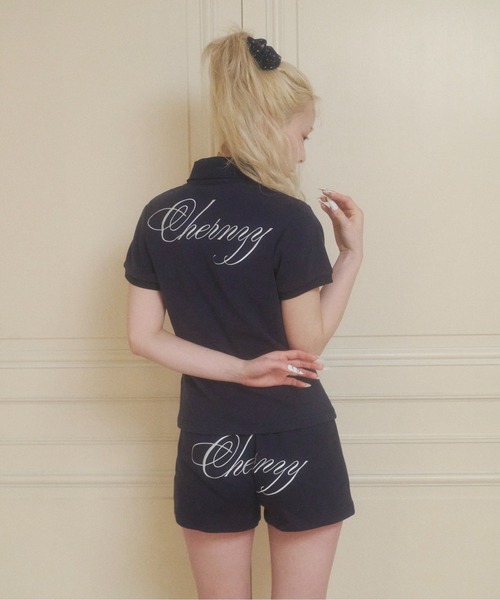 chernyy（チェルニー）の「chernyy polo shirt / バック刺繍ロゴポロシャツ（ポロシャツ・レディース・アイボリー/ネイビー・LARGE/MEDIUM/SMALL）」の8枚目の写真