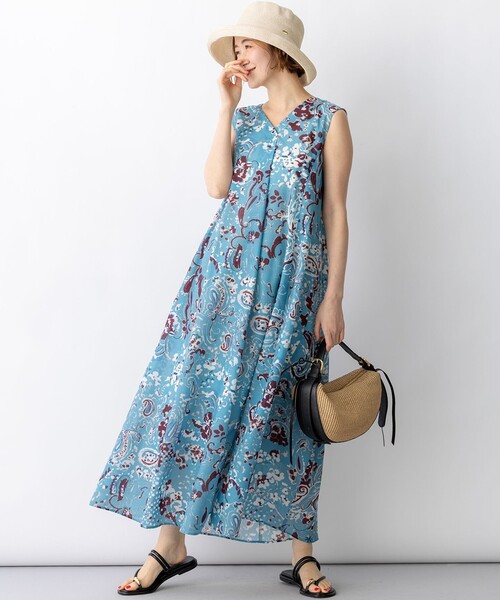 23区(ニジュウサンク)の「Ericaランダムペイズリープリント ワンピース(ドレス・レディース・ブルー系5・38)」の2枚目の写真
