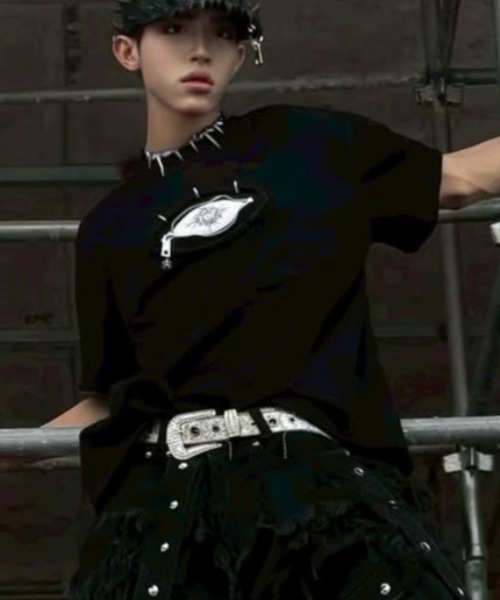 UNIZ(ユニズ)の「【UNIZ】Monster Zip Eye T-Shirt / 【ユニズ】ジップアイ半袖Tシャツ(Tシャツ/カットソー・メンズ・ブラック・02/01)」の13枚目の写真