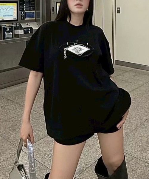 UNIZ(ユニズ)の「【UNIZ】Monster Zip Eye T-Shirt / 【ユニズ】ジップアイ半袖Tシャツ(Tシャツ/カットソー・メンズ・ブラック・02/01)」の10枚目の写真