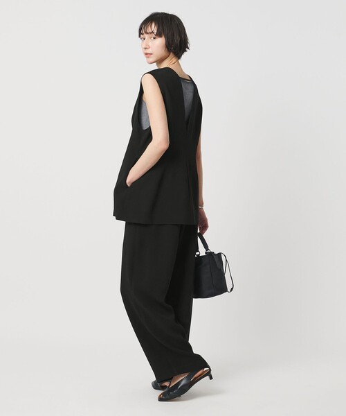 UNITED ARROWS（ユナイテッドアローズ）の「COMFY ベスト ‐防汚 UVカット ウォッシャブル‐（テーラードジャケット・レディース・ブラック/ネイビー・36/38）」の13枚目の写真