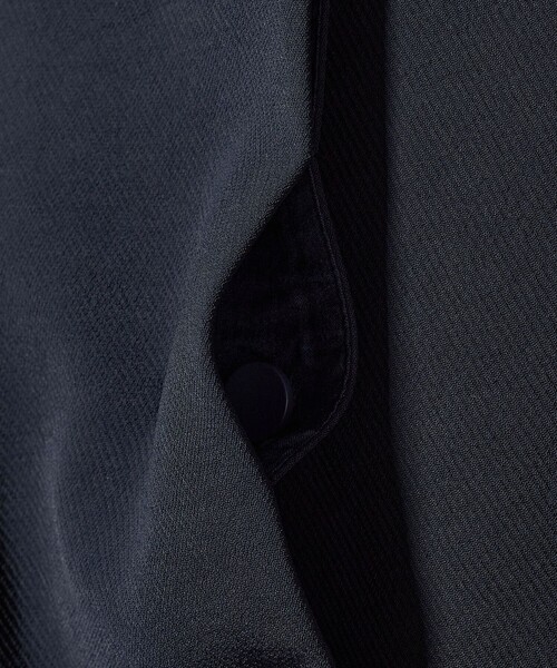 UNITED ARROWS（ユナイテッドアローズ）の「COMFY ベスト ‐防汚 UVカット ウォッシャブル‐（テーラードジャケット・レディース・ブラック/ネイビー・36/38）」の5枚目の写真