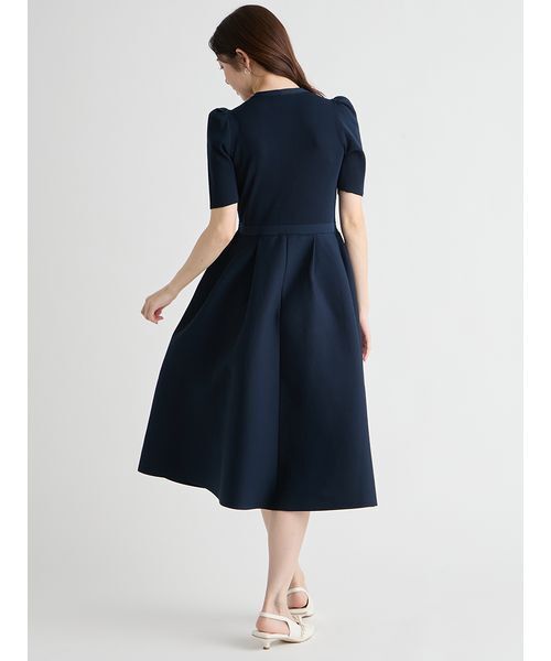 CELFORD（セルフォード）の「【UVカット】【洗える】ボウタイニットワンピース（ワンピース・レディース・ホワイト/グリーン/ダークネイビー・36/38）」の7枚目の写真