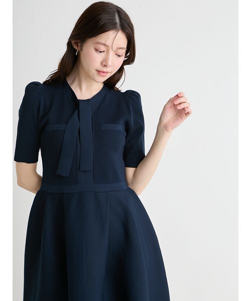 CELFORD（セルフォード）の「【UVカット】【洗える】ボウタイニットワンピース（ワンピース・レディース・ホワイト/グリーン/ダークネイビー・36/38）」の11枚目の写真