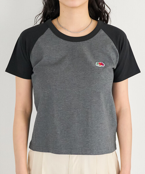 FREAK'S STORE(フリークスストア)の「FRUIT OF THE LOOM × FREAK'S STORE/フルーツオブザルーム 別注 ラグランミニTシャツ(Tシャツ/カットソー・レディース・ブラック/オフホワイト/チャコールグレー/ネイビー・フリ-)」の17枚目の写真