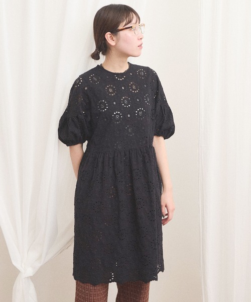 fig London(フィグロンドン)の「Agnes mini dress(ワンピース・レディース・ブラック/アイボリー・FREE)」の2枚目の写真