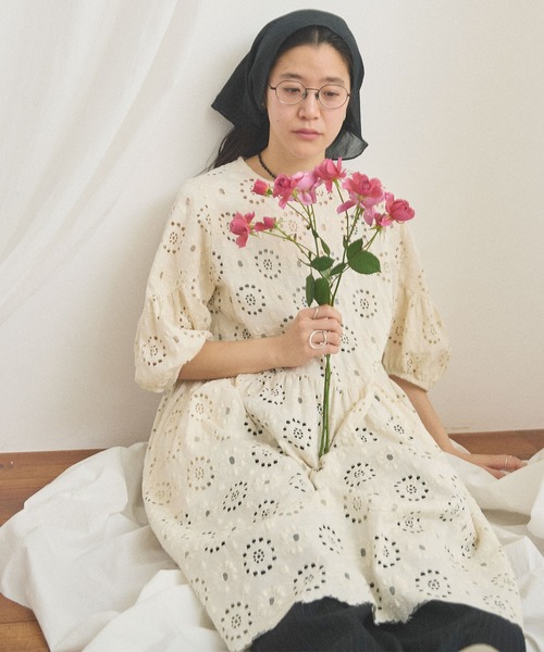 fig London(フィグロンドン)の「Agnes mini dress(ワンピース・レディース・ブラック/アイボリー・FREE)」の3枚目の写真
