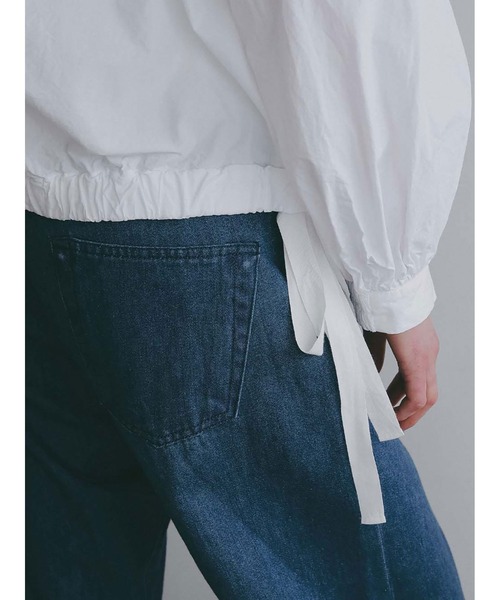 HER.(ハー)の「ルーズストレートデニム(その他パンツ・レディース・ホワイト/ダークインディゴブルー/ブラック・1/2)」の6枚目の写真