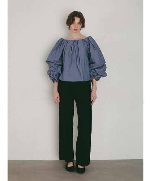 HER.(ハー)の「ルーズストレートデニム(その他パンツ・レディース・ホワイト/ダークインディゴブルー/ブラック・1/2)」の8枚目の写真