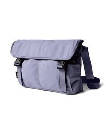 Bellroy（ベルロイ）の「Bellroy-メッセンジャーバッグ Cinch Messenger Bag（メッセンジャーバッグ）」