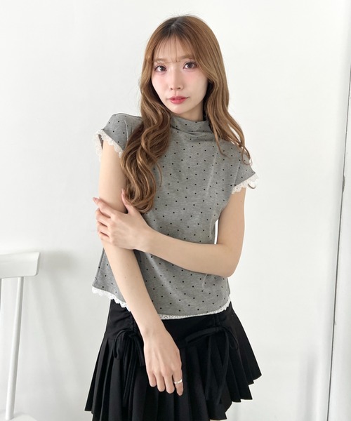 Loueme(ルエム)の「ドットレースフレンチスリーブトップス(Tシャツ/カットソー・レディース・ブラック/ホワイト/ライトブルー/グレー・FREE)」の18枚目の写真