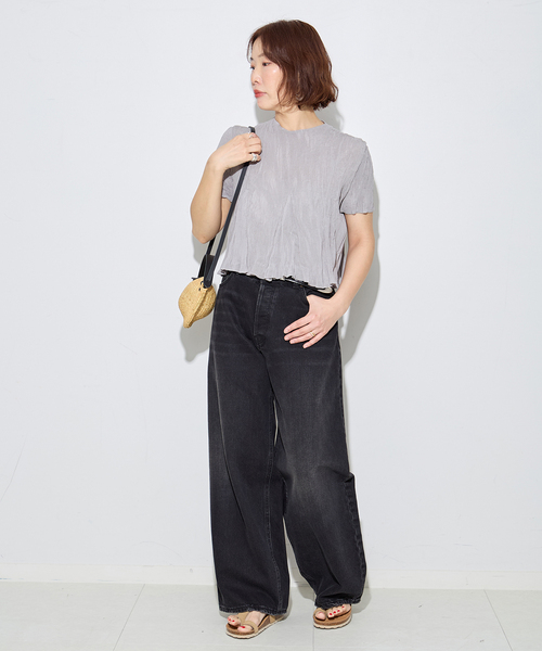 Gongdid Design(ゴンディッドデザイン)の「【Gongdid Design】 Carry Over_Wavy_Crop Top:トップス(Tシャツ/カットソー・レディース・アイボリー/ブラック/ライトグレー・FREE)」の9枚目の写真