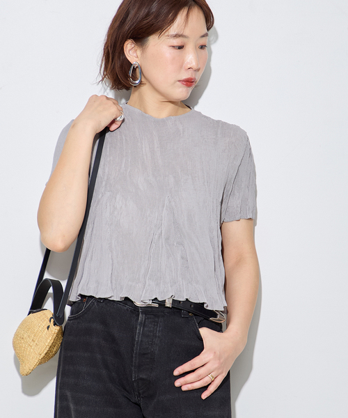 Gongdid Design(ゴンディッドデザイン)の「【Gongdid Design】 Carry Over_Wavy_Crop Top:トップス(Tシャツ/カットソー・レディース・アイボリー/ブラック/ライトグレー・FREE)」の12枚目の写真