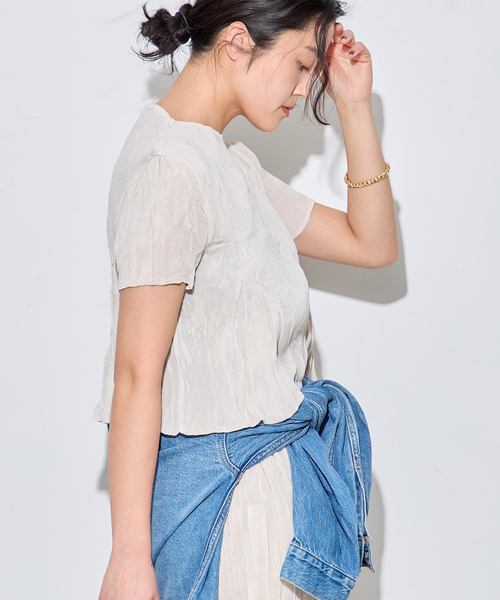 Gongdid Design(ゴンディッドデザイン)の「【Gongdid Design】 Carry Over_Wavy_Crop Top:トップス(Tシャツ/カットソー・レディース・アイボリー/ブラック/ライトグレー・FREE)」の17枚目の写真