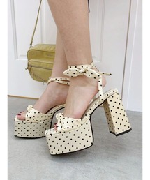 EVRIS（エヴリス）の「ストラップリボンヒールサンダル（サンダル）」