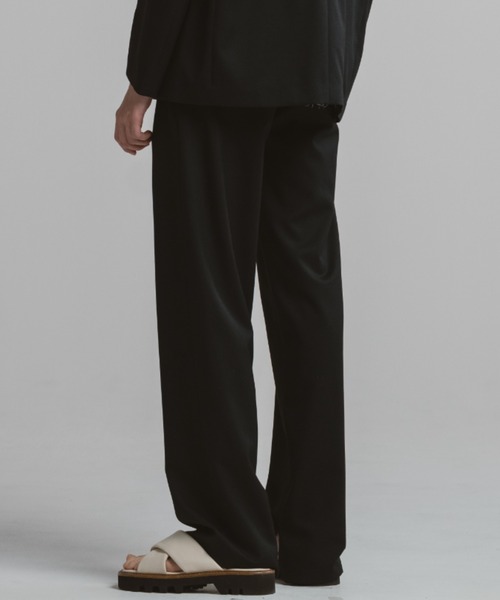 CINOH（チノ）の「SUMMER WOOL 5-POCKET PANTS（その他パンツ・メンズ・ブラック・46）」の7枚目の写真