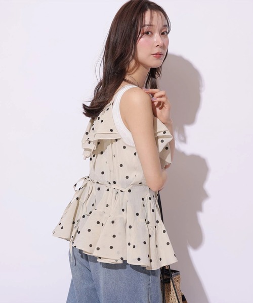 Mystrada(マイストラーダ)の「フリルキャミ(シャツ/ブラウス・レディース・ブラック/ベージュ・38/36)」の14枚目の写真