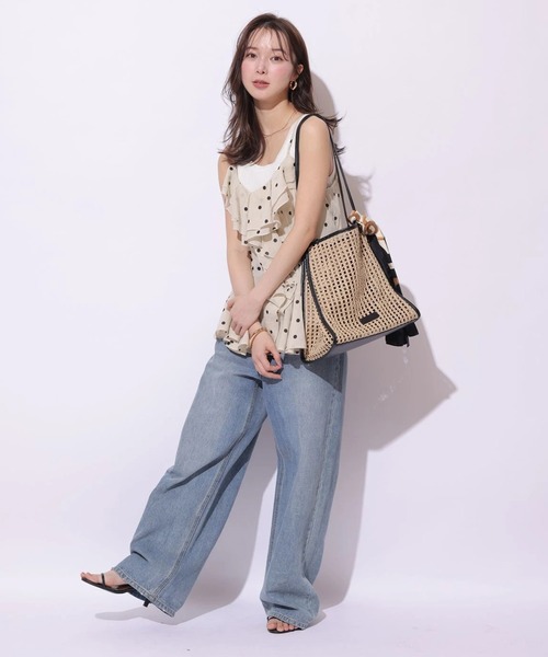 Mystrada(マイストラーダ)の「フリルキャミ(シャツ/ブラウス・レディース・ブラック/ベージュ・38/36)」の17枚目の写真