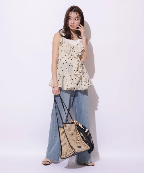 Mystrada(マイストラーダ)の「フリルキャミ(シャツ/ブラウス・レディース・ブラック/ベージュ・38/36)」の19枚目の写真