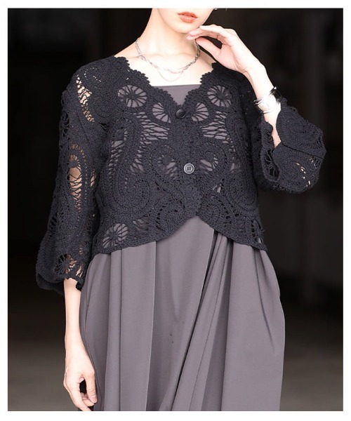 Sawa a la mode(サワアラモード)の「クロシェ透かし編みショートボレロ(カーディガン/ボレロ・レディース・アイボリー/ブラック・FREE)」の16枚目の写真