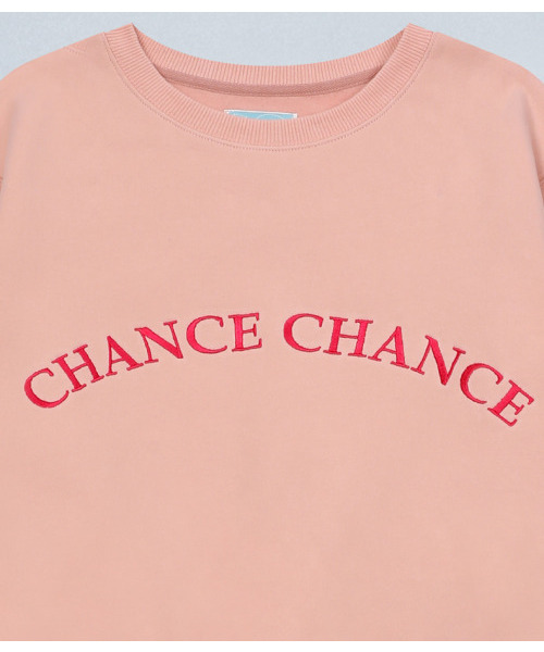 chancechance(チャンスチャンス)の「チャンスチャンス アーチロゴ スウェットシャツ(ピンク/裏起毛)(スウェット・レディース・その他・SMALL/MEDIUM)」の4枚目の写真