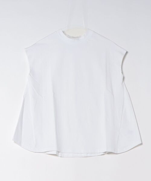 PREFERIR(プレフェリール)の「体型カバー 裾フレア フレンチスリーブTシャツ|きれい見えカットソー(Tシャツ/カットソー・レディース・ベージュ/ブラック/ブラウン/ホワイト・MEDIUM/LARGE)」の10枚目の写真