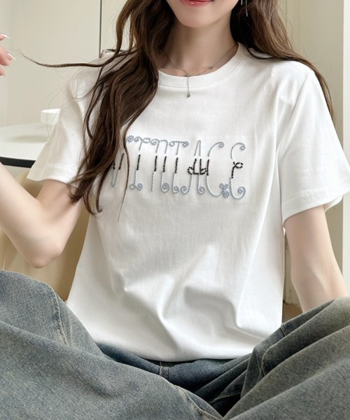 Ada.(エイダ)の「フロント 刺繍 フレンチスリーブ シンプル Tシャツ(Tシャツ/カットソー・レディース・ホワイト/ライトグレー/イエロー/ブルー/ブラック・FREE)」の2枚目の写真