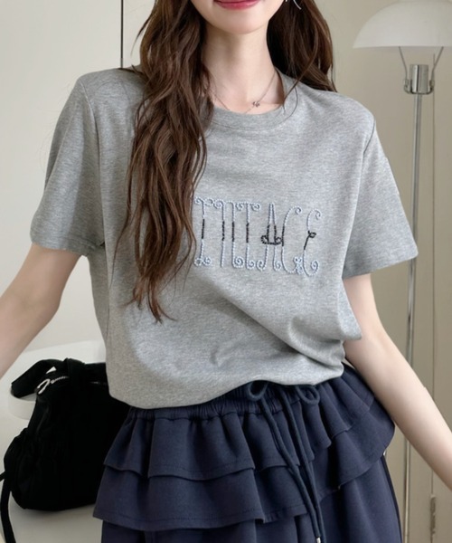 Ada.(エイダ)の「フロント 刺繍 フレンチスリーブ シンプル Tシャツ(Tシャツ/カットソー・レディース・ホワイト/ライトグレー/イエロー/ブルー/ブラック・FREE)」の9枚目の写真