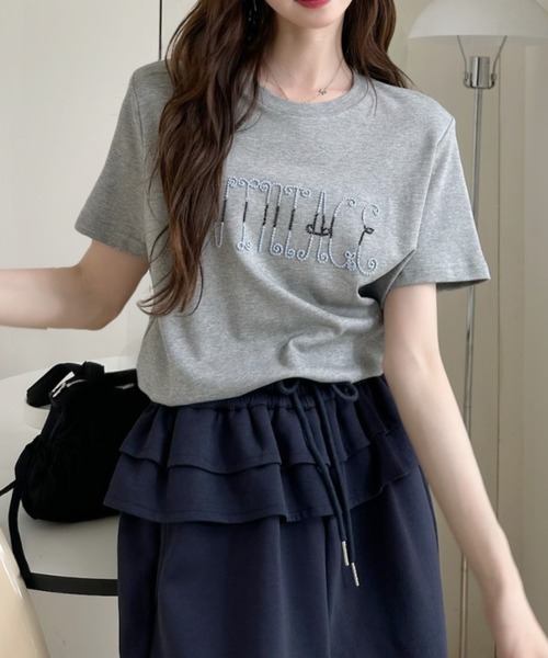 Ada.(エイダ)の「フロント 刺繍 フレンチスリーブ シンプル Tシャツ(Tシャツ/カットソー・レディース・ホワイト/ライトグレー/イエロー/ブルー/ブラック・FREE)」の12枚目の写真
