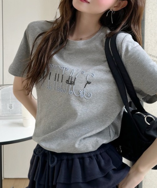 Ada.(エイダ)の「フロント 刺繍 フレンチスリーブ シンプル Tシャツ(Tシャツ/カットソー・レディース・ホワイト/ライトグレー/イエロー/ブルー/ブラック・FREE)」の8枚目の写真