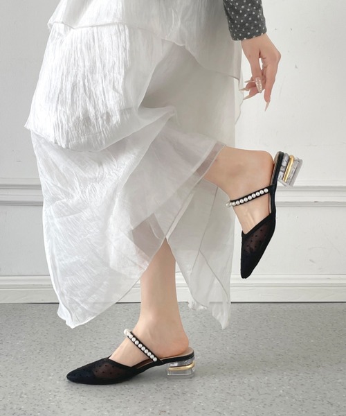 Shoes in Closet(シューズインクローゼット)の「クリアゴールドヒール チュール パールストラップ ミュール パンプス 492(パンプス・レディース・ブラック/ホワイト/アイボリー・L/M/S/LL)」の19枚目の写真