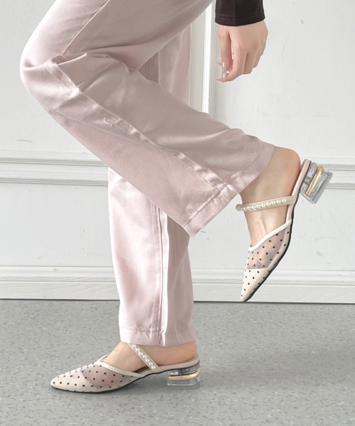 Shoes in Closet(シューズインクローゼット)の「クリアゴールドヒール チュール パールストラップ ミュール パンプス 492(パンプス・レディース・ブラック/ホワイト/アイボリー・L/M/S/LL)」の12枚目の写真