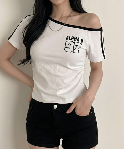 VIVID LADY(ビビッドレディー)の「ワンショルダー スリーブライン 半袖Tシャツ(Tシャツ/カットソー・レディース・ブラック/ワイン/ホワイト/ネイビー・FREE)」の11枚目の写真