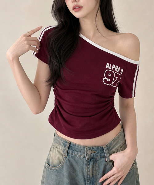 VIVID LADY(ビビッドレディー)の「ワンショルダー スリーブライン 半袖Tシャツ(Tシャツ/カットソー・レディース・ブラック/ワイン/ホワイト/ネイビー・FREE)」の14枚目の写真