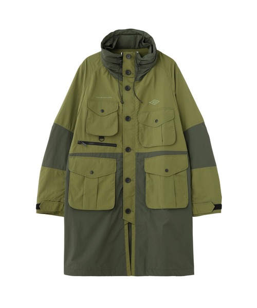WHITE MOUNTAINEERING(ホワイトマウンテニアリング)の「WHITE MOUNTAINEERING × UMBRO MULTI POCKET COAT WM2573222(その他アウター・メンズ・カーキ・3)」の1枚目の写真
