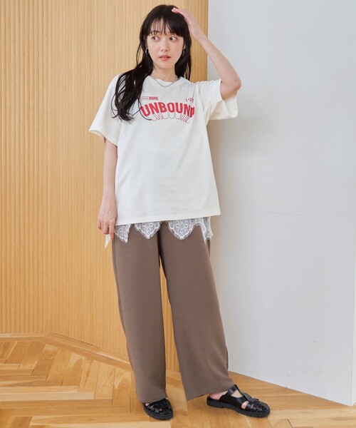 coen(コーエン)の「【汗染み軽減】 立体ロゴ風プリントTシャツ(Tシャツ/カットソー・レディース・ベージュ/オフホワイト/ライトグレー・M/L)」の4枚目の写真