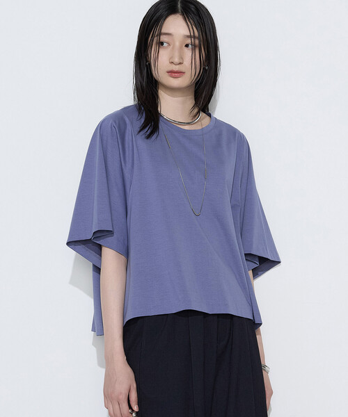 Gabardine K.T(ギャバジンケーティー)の「プレーティング天竺 テントラインプルオーバー(Tシャツ/カットソー・レディース・ブラウン/ブルー/ミント・9号)」の1枚目の写真