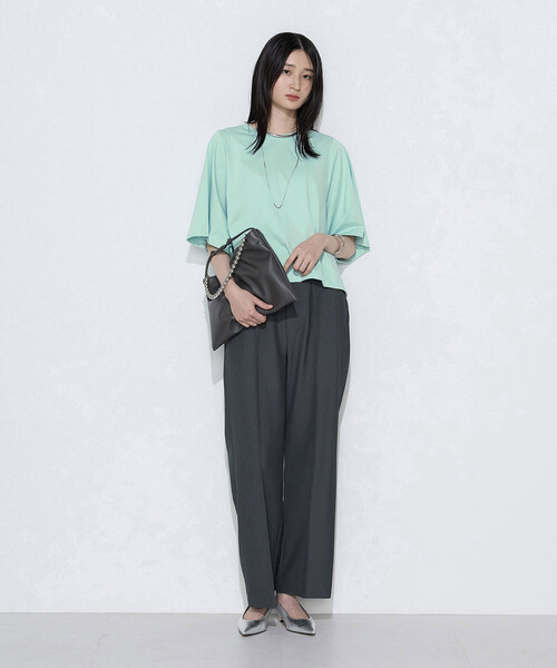 Gabardine K.T(ギャバジンケーティー)の「プレーティング天竺 テントラインプルオーバー(Tシャツ/カットソー・レディース・ブラウン/ブルー/ミント・9号)」の5枚目の写真