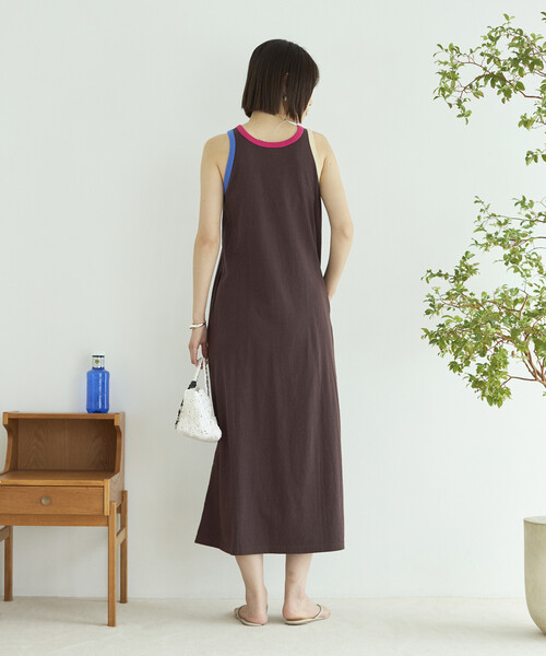 FilMelange(フィルメランジェ)の「FilMelange × Firsthand/フィルメランジェ 別注ELIZA / 配色 リンガー カットソー ワンピース(ワンピース・レディース・ネイビー/ブラウン・FREE)」の5枚目の写真