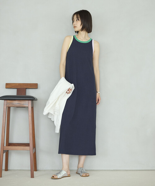 FilMelange(フィルメランジェ)の「FilMelange × Firsthand/フィルメランジェ 別注ELIZA / 配色 リンガー カットソー ワンピース(ワンピース・レディース・ネイビー/ブラウン・FREE)」の19枚目の写真