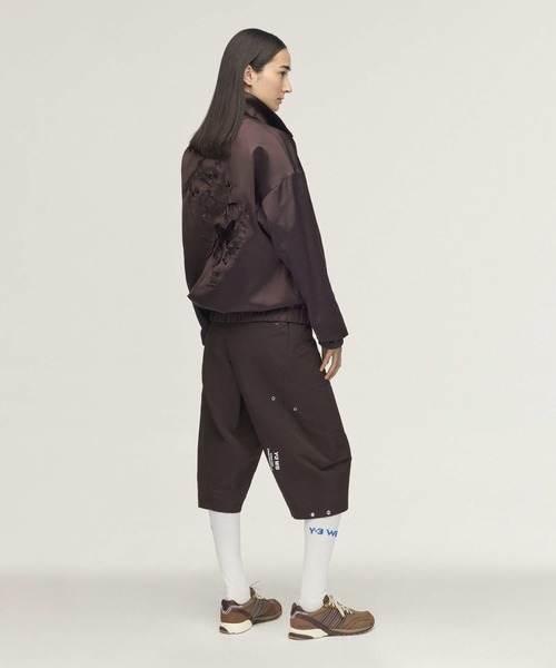 Y-3(ワイスリー)の「WB Y-3 SATIN JKT(ブルゾン・メンズ・ブラウン系その他・XX-LARGE/X-LARGE/LARGE/MEDIUM/SMALL/X-SMALL)」の5枚目の写真