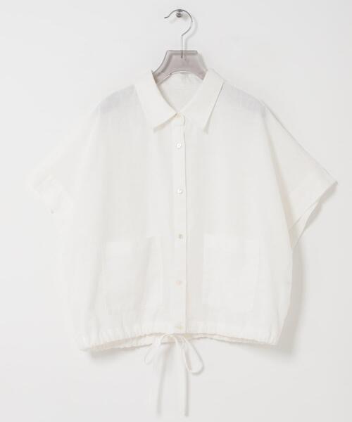 URBAN RESEARCH(アーバンリサーチ)の「ラミーレーヨンハーフスリーブシャツ(シャツ/ブラウス・レディース・ネイビー/ベージュ系その他/ホワイト・FREE)」の5枚目の写真