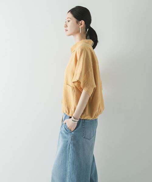URBAN RESEARCH(アーバンリサーチ)の「ラミーレーヨンハーフスリーブシャツ(シャツ/ブラウス・レディース・ネイビー/ベージュ系その他/ホワイト・FREE)」の9枚目の写真