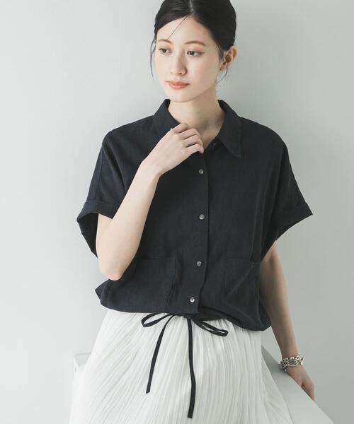 URBAN RESEARCH(アーバンリサーチ)の「ラミーレーヨンハーフスリーブシャツ(シャツ/ブラウス・レディース・ネイビー/ベージュ系その他/ホワイト・FREE)」の17枚目の写真